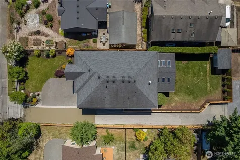 16721 8th Avenue NE Shoreline WA 98155