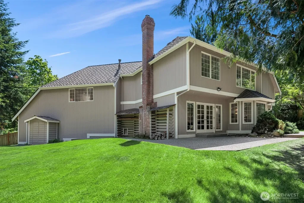 19862 NE 126th Place Woodinville WA 98077