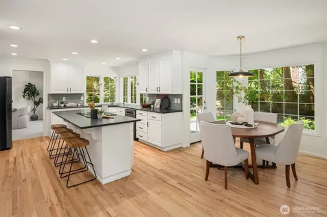 19862 NE 126th Place Woodinville WA 98077