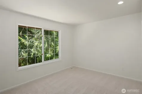 19862 NE 126th Place Woodinville WA 98077
