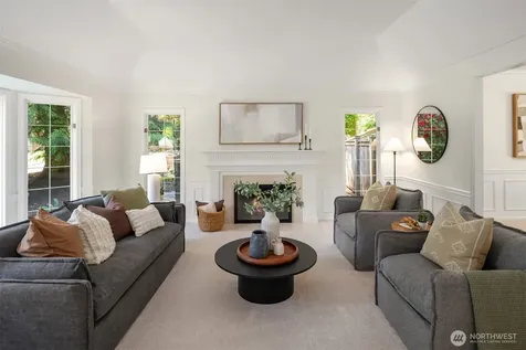19862 NE 126th Place Woodinville WA 98077