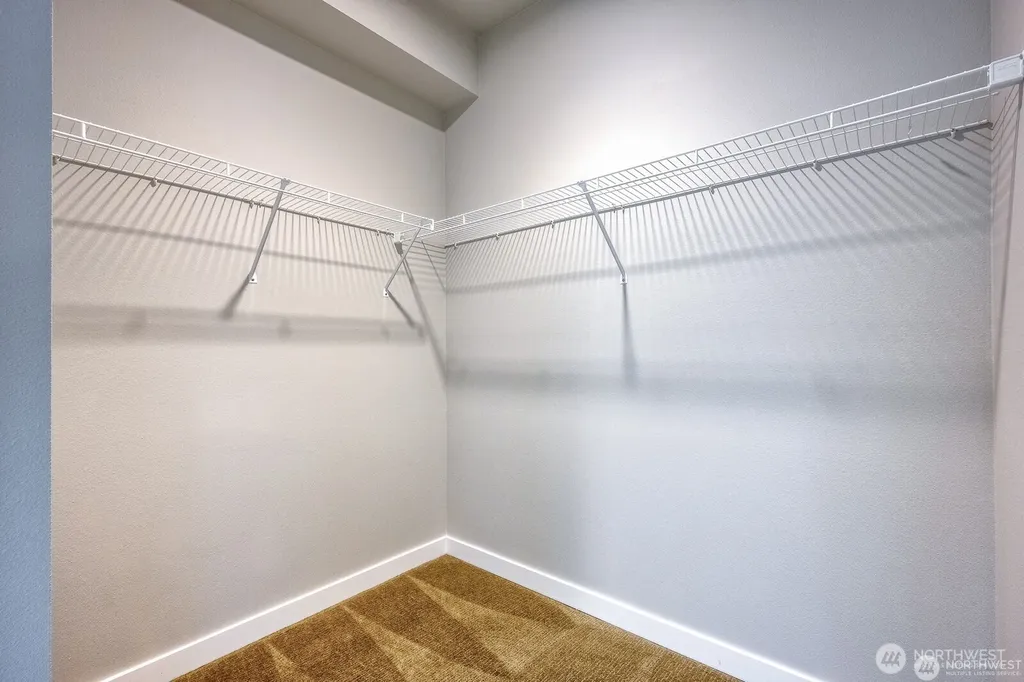 1085 103rd Avenue NE Bellevue WA 98004