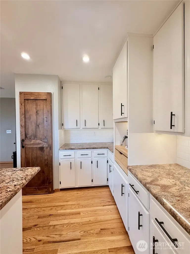 225 Robinson Canyon Road Omak WA 98841