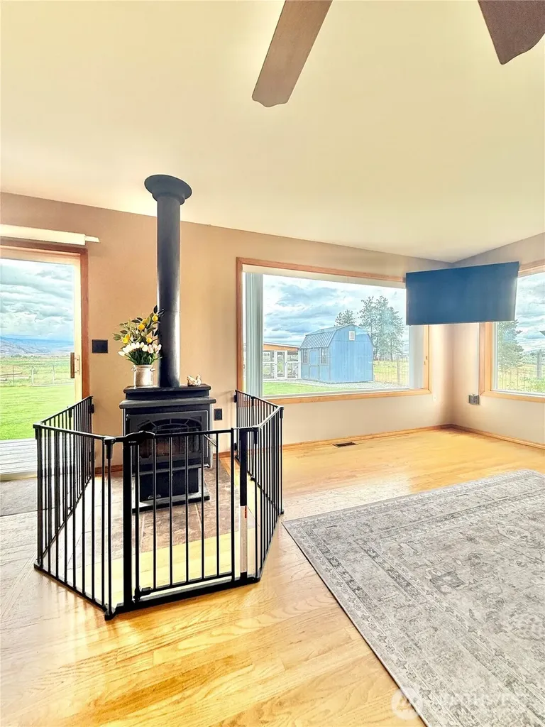 225 Robinson Canyon Road Omak WA 98841