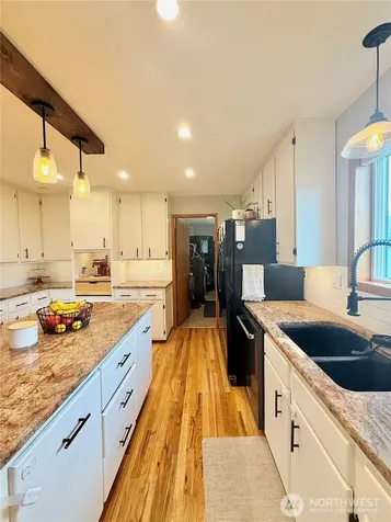 225 Robinson Canyon Road Omak WA 98841