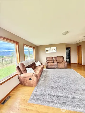 225 Robinson Canyon Road Omak WA 98841