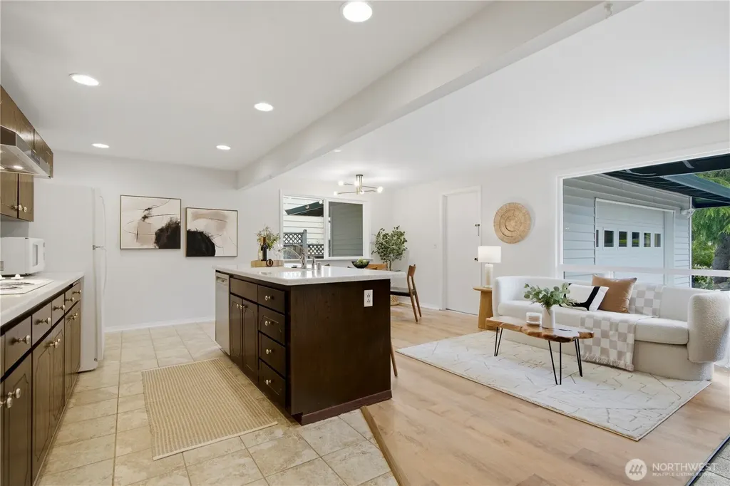1011 179th Place NE Bellevue WA 98008