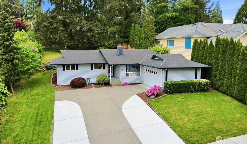 1011 179th Place NE Bellevue WA 98008