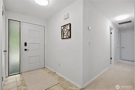 1011 179th Place NE Bellevue WA 98008