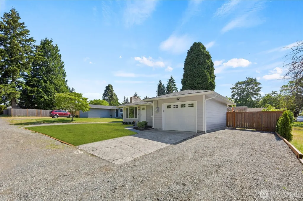 2147 NE 12th Street Renton WA 98056