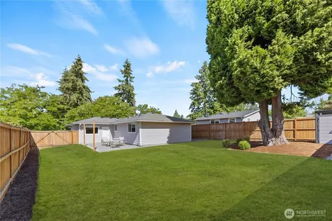 2147 NE 12th Street Renton WA 98056