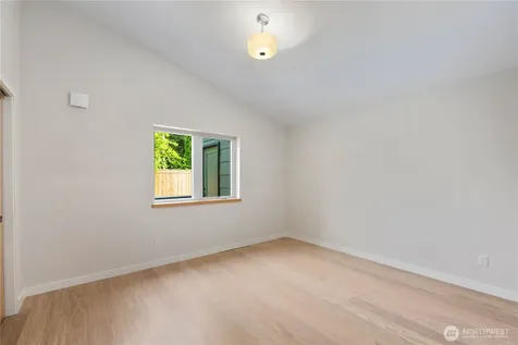 8623 30th Avenue SW Seattle WA 98126