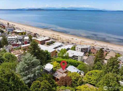 2364 Hobart Avenue SW Seattle WA 98116