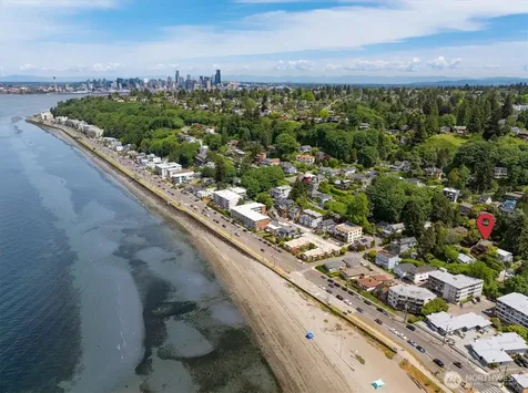 2364 Hobart Avenue SW Seattle WA 98116