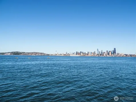 2364 Hobart Avenue SW Seattle WA 98116