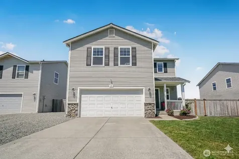 205 Roberts St NE Orting WA 98360