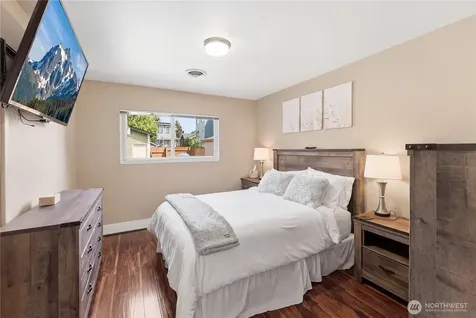 710 N 68th Street Seattle WA 98103