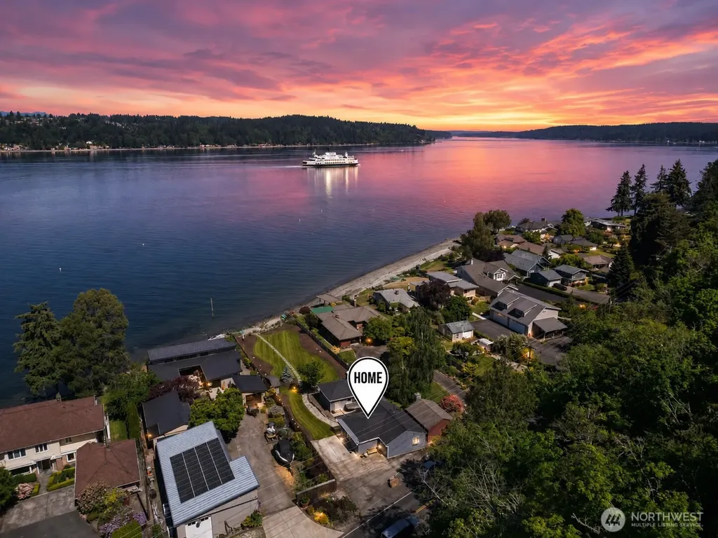 3262 Beach Drive E Port Orchard WA 98366