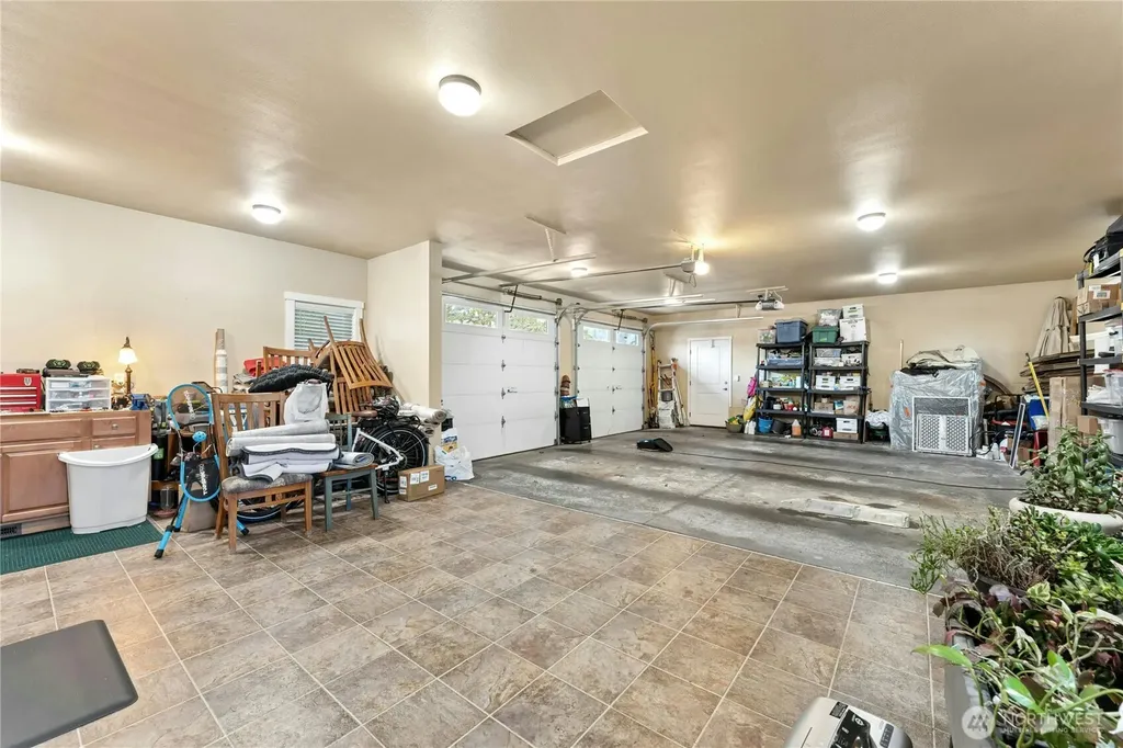 407 Vanderlin Drive Camano Island WA 98282