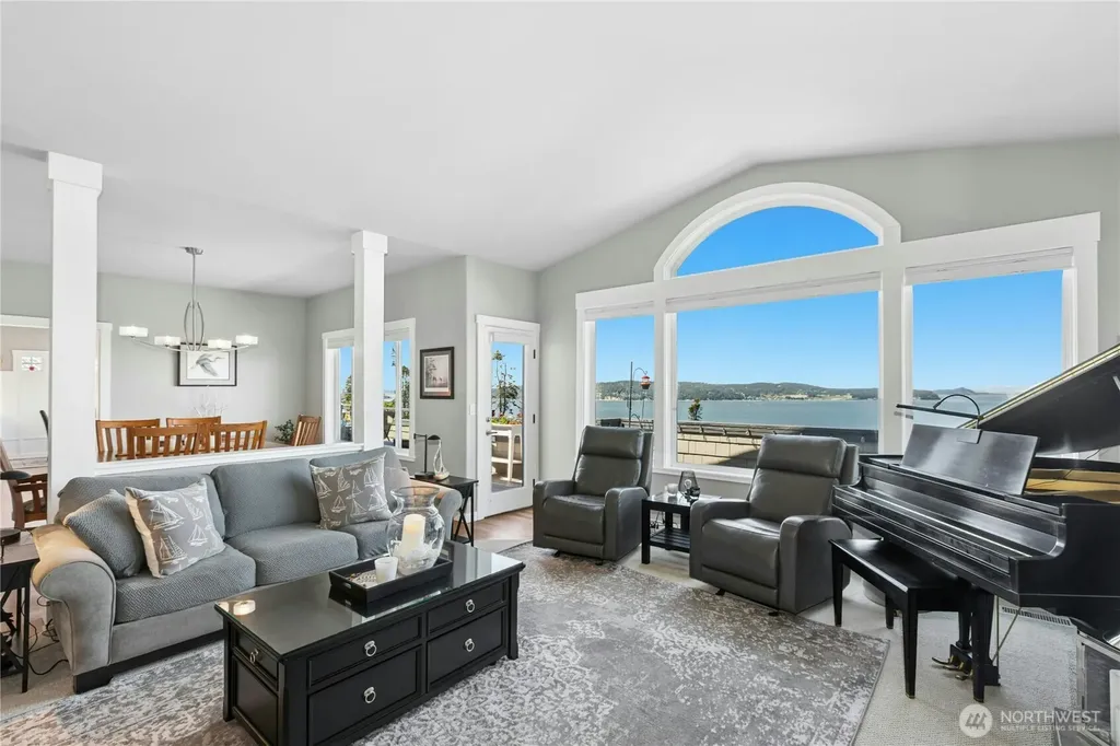 407 Vanderlin Drive Camano Island WA 98282