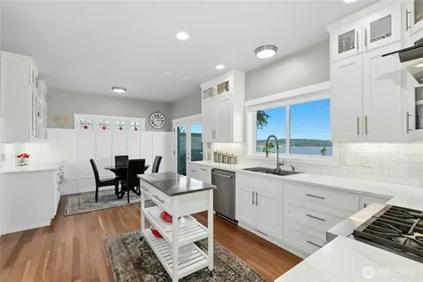 407 Vanderlin Drive Camano Island WA 98282