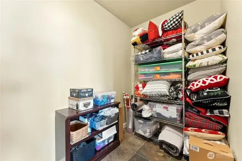 407 Vanderlin Drive Camano Island WA 98282