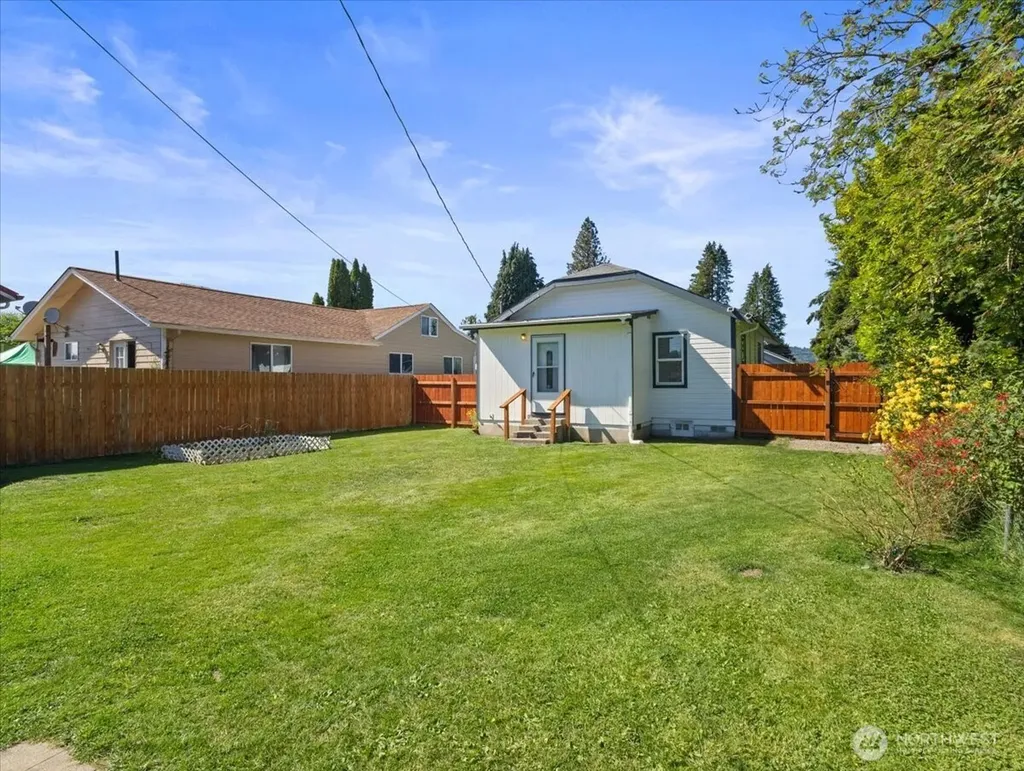 3053 Garfield Street Longview WA 98632