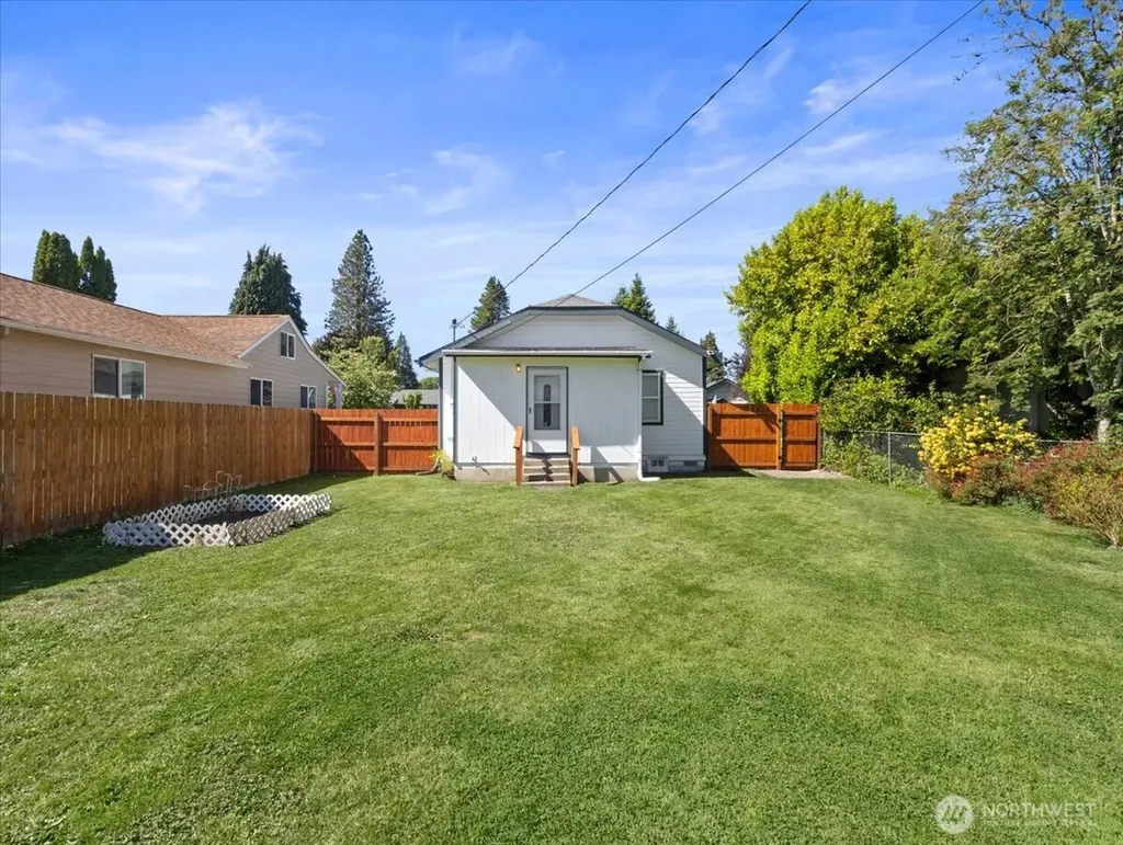 3053 Garfield Street Longview WA 98632