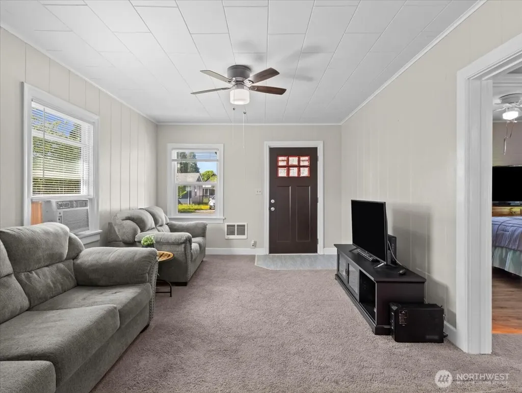 3053 Garfield Street Longview WA 98632