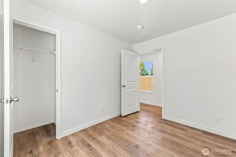 102 Sir Lancelot Way Castle Rock WA 98611