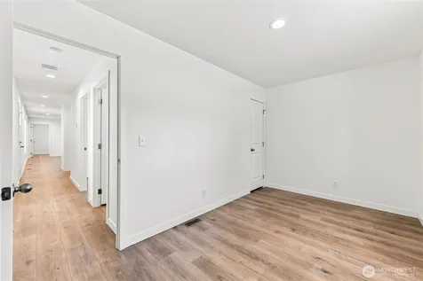 102 Sir Lancelot Way Castle Rock WA 98611