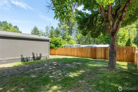 102 Sir Lancelot Way Castle Rock WA 98611