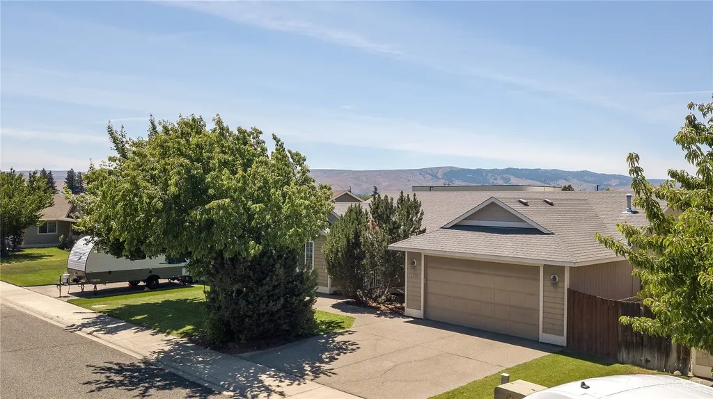 1715 N Bridgewood Lane Ellensburg WA 98926