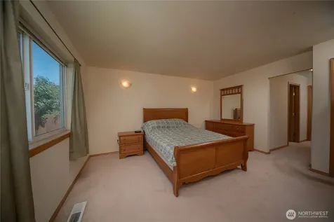 1715 N Bridgewood Lane Ellensburg WA 98926