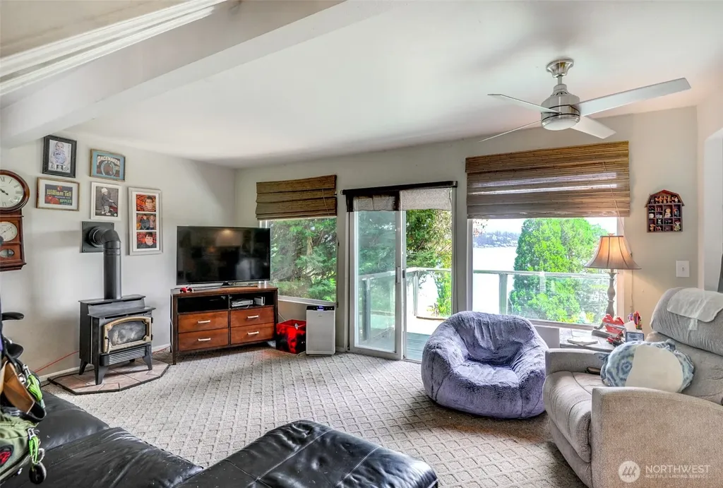 1305 Vernon Road Lake Stevens WA 98258