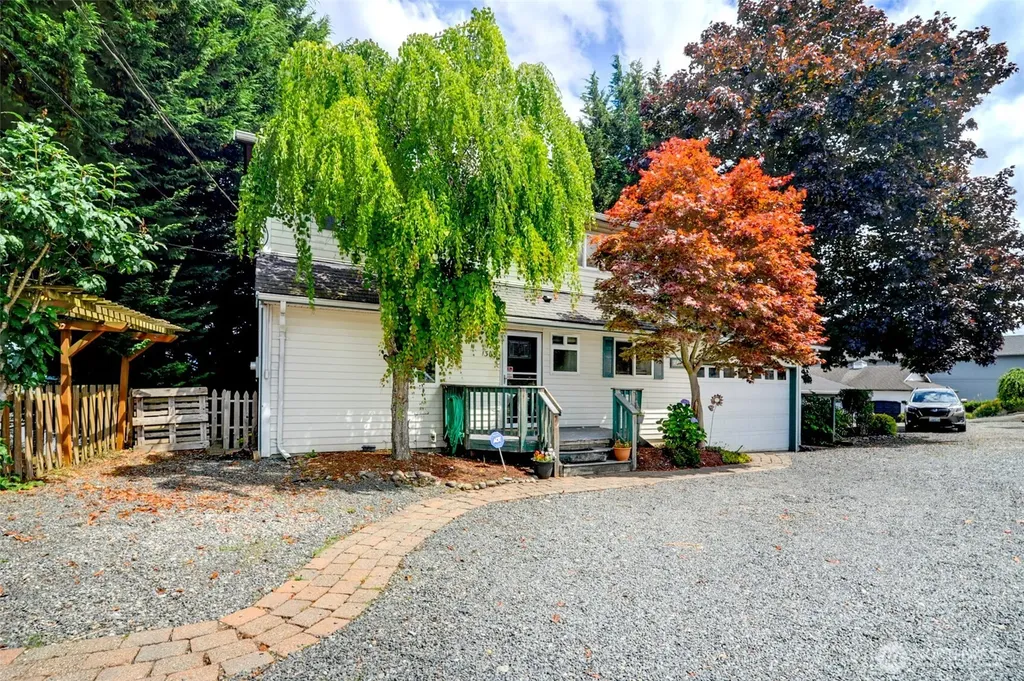 1305 Vernon Road Lake Stevens WA 98258
