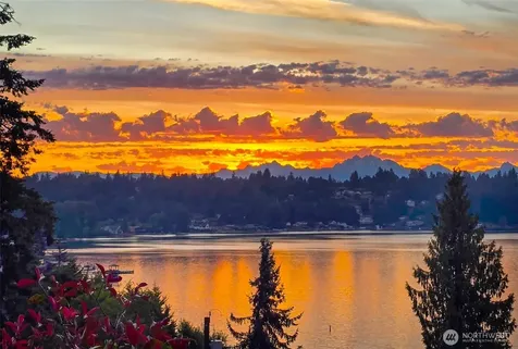 1305 Vernon Road Lake Stevens WA 98258