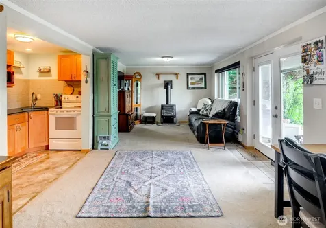 1305 Vernon Road Lake Stevens WA 98258