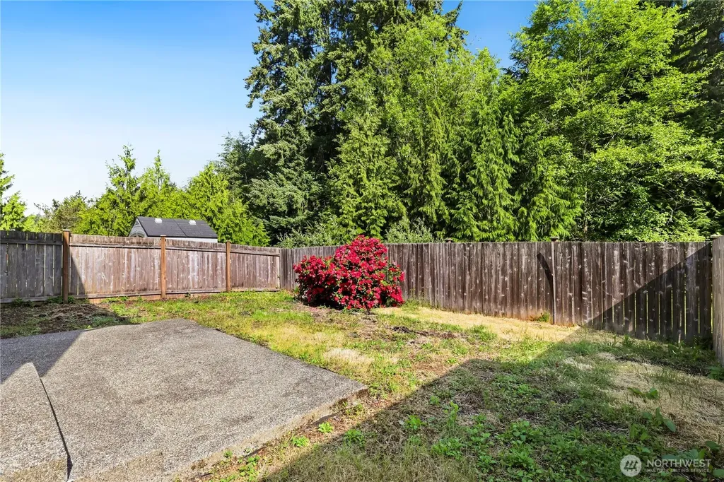 4538 20th Way NE Olympia WA 98516