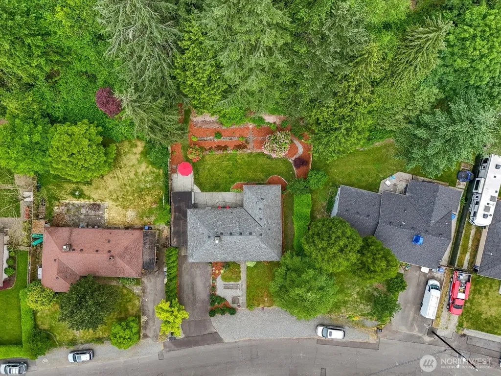 16915 22nd Avenue SW Burien WA 98166