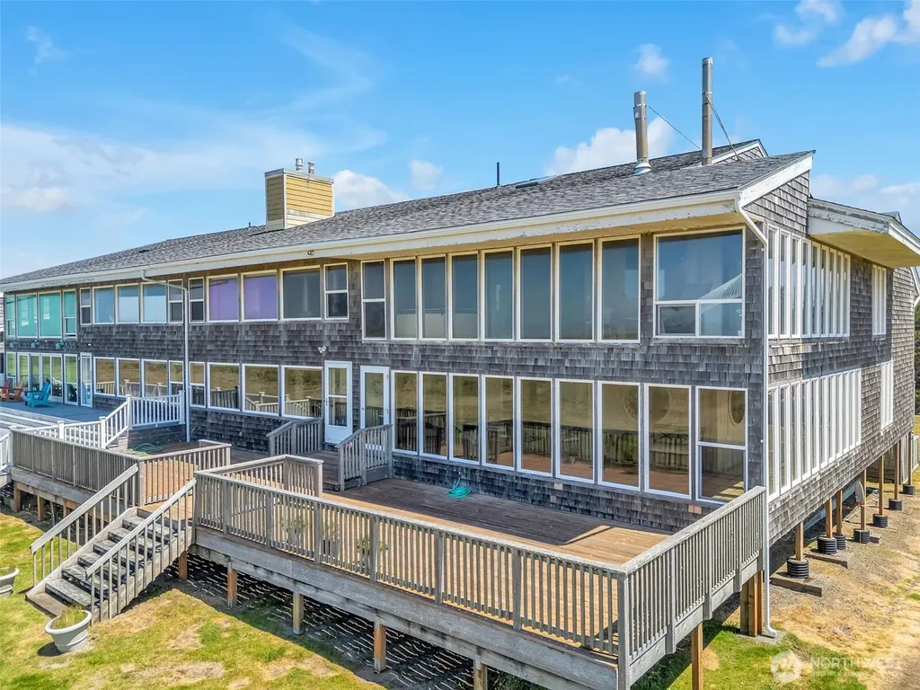 35601 G Street Ocean Park WA 98640