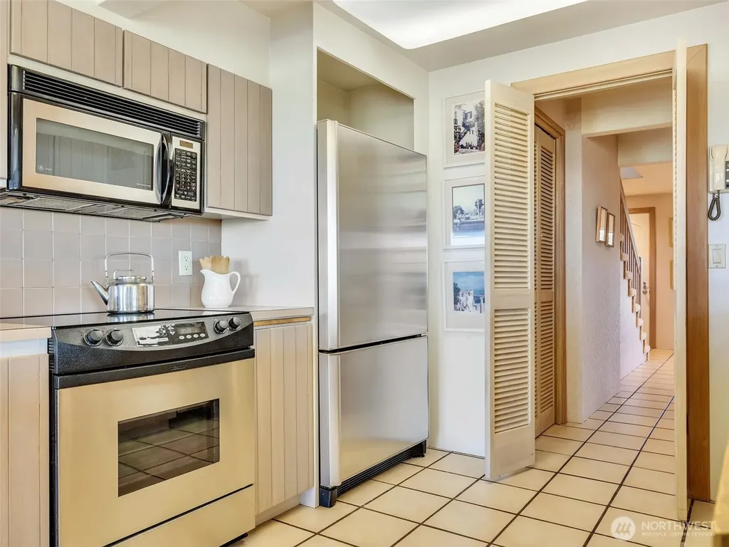 35601 G Street Ocean Park WA 98640