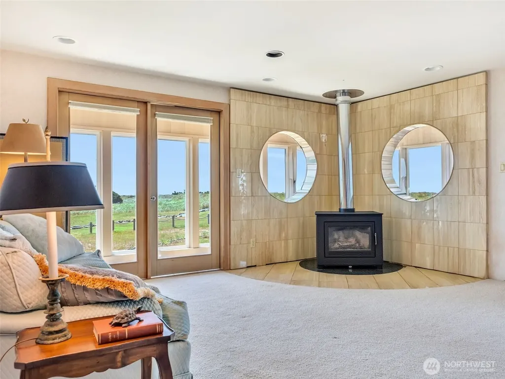 35601 G Street Ocean Park WA 98640