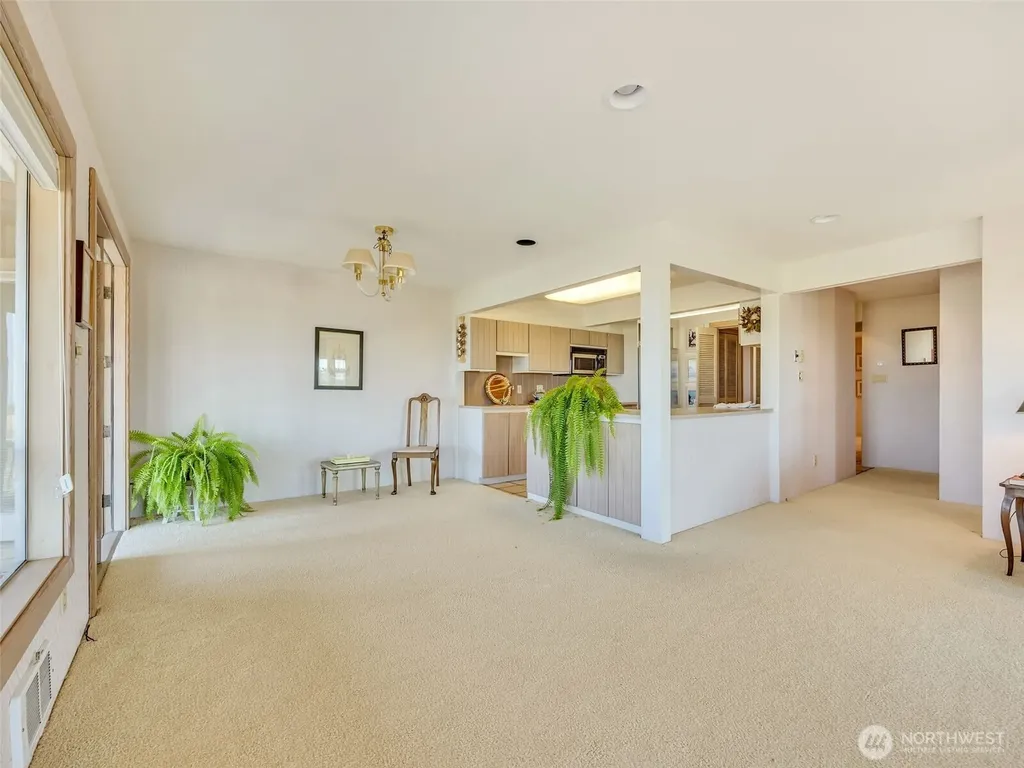 35601 G Street Ocean Park WA 98640