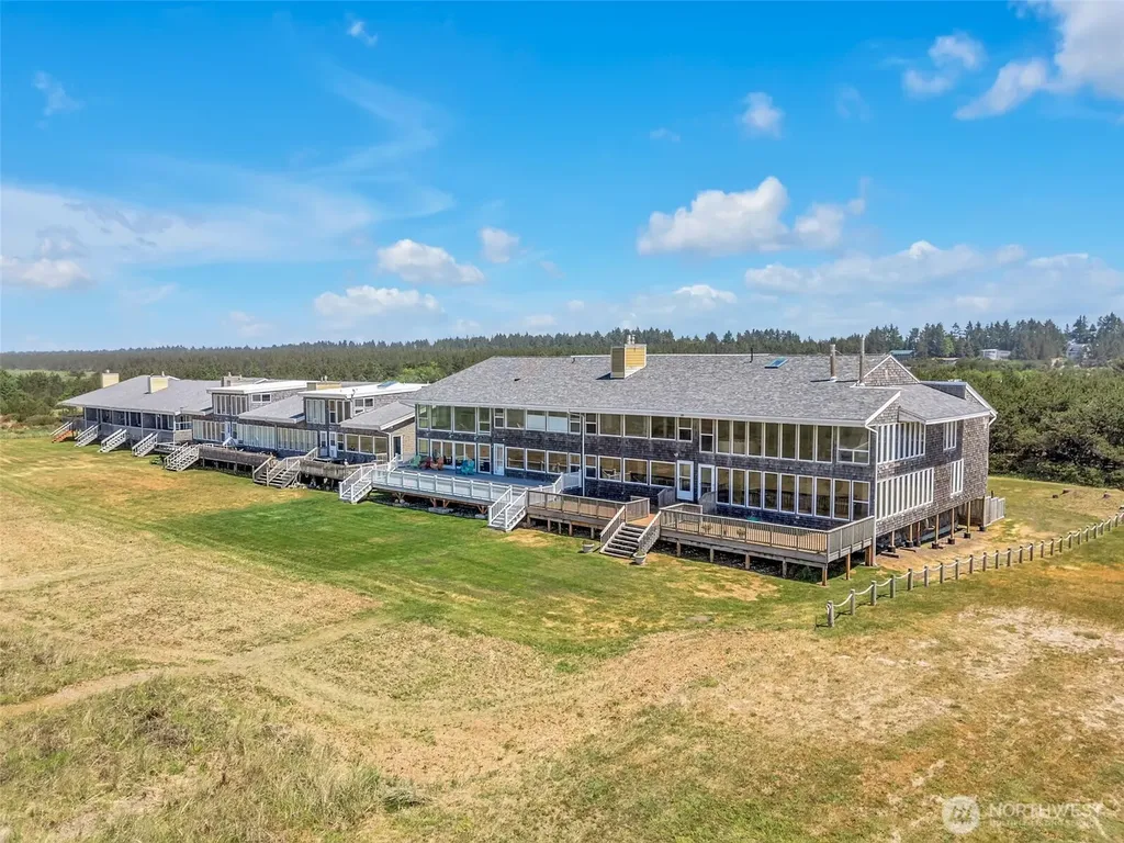 35601 G Street Ocean Park WA 98640