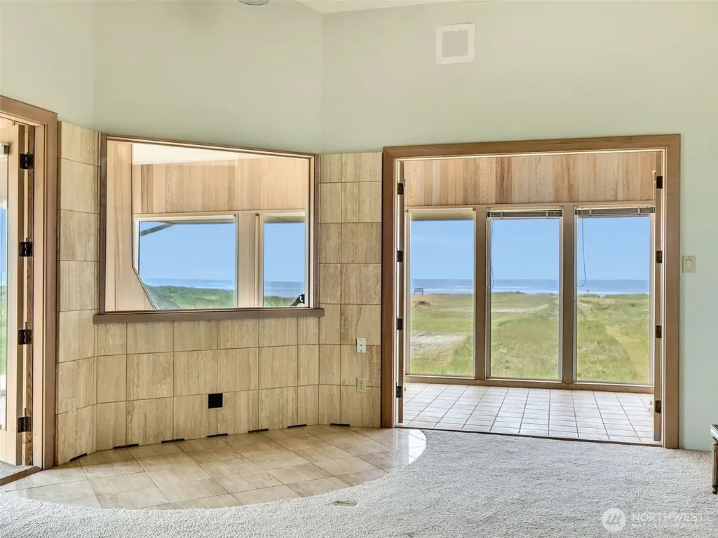 35601 G Street Ocean Park WA 98640