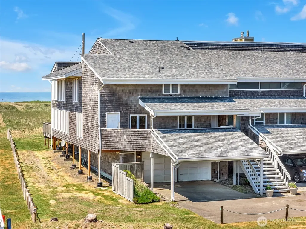 35601 G Street Ocean Park WA 98640