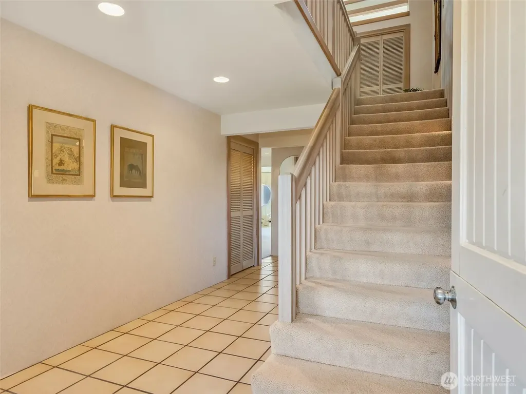 35601 G Street Ocean Park WA 98640