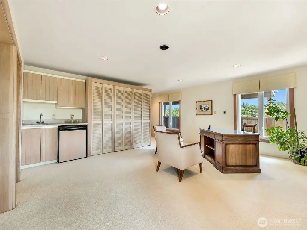 35601 G Street Ocean Park WA 98640