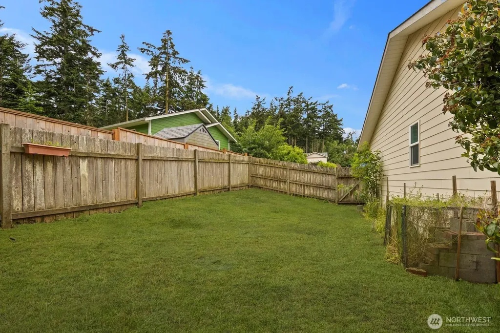 2220 Williams Road Oak Harbor WA 98177